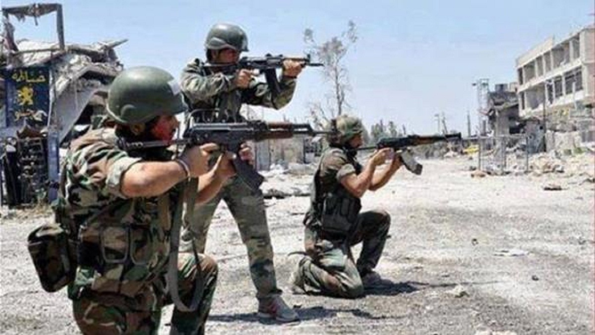 اشتباكات عنيفة ب‏ين الجيش السوري وداعش في منطقة الحجر الاسود