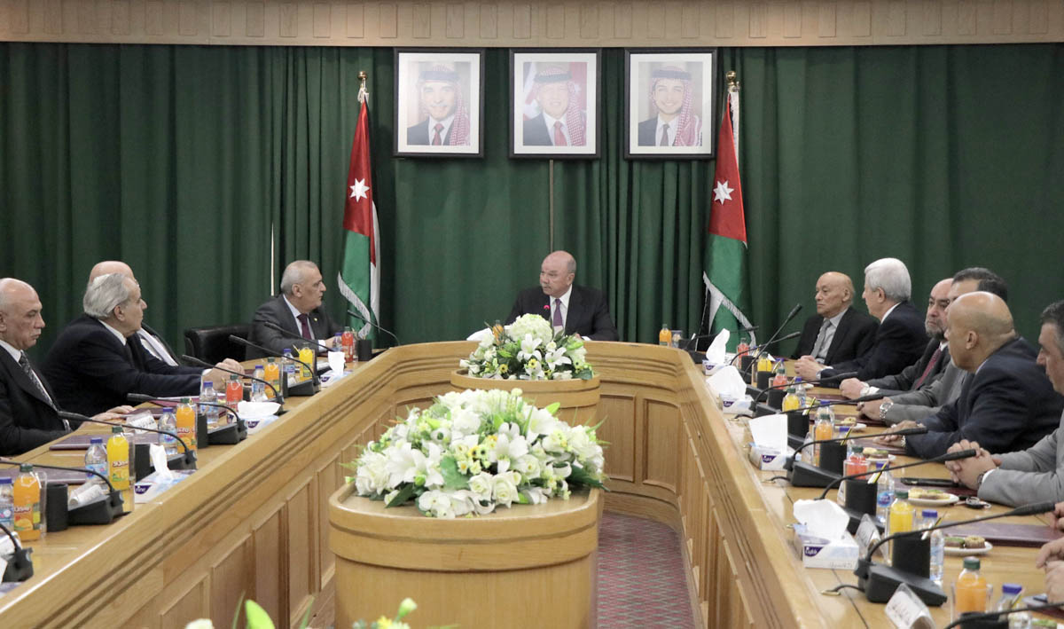 رئيس مجلس الاعيان فيصل الفايز:مواقف الاردن تجاه سوريا واضحة وثابتة