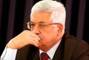 مصادر تتحدث عن موافقة عباس على تمديد فترة المفاوضات مع الاسرائيليين