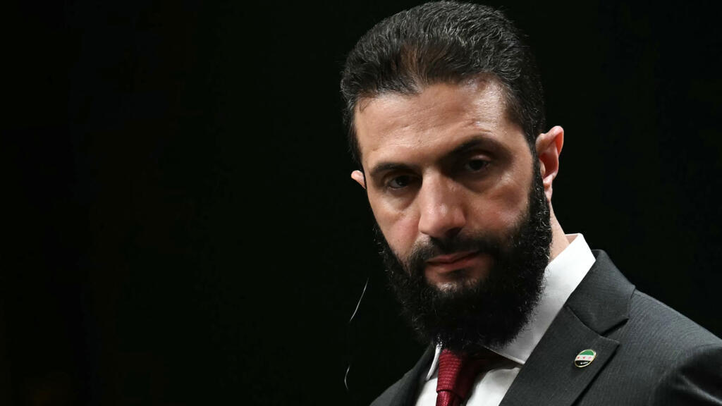 سوريا.. الداخلية تنفي تعرض الشرع لحادث أمني