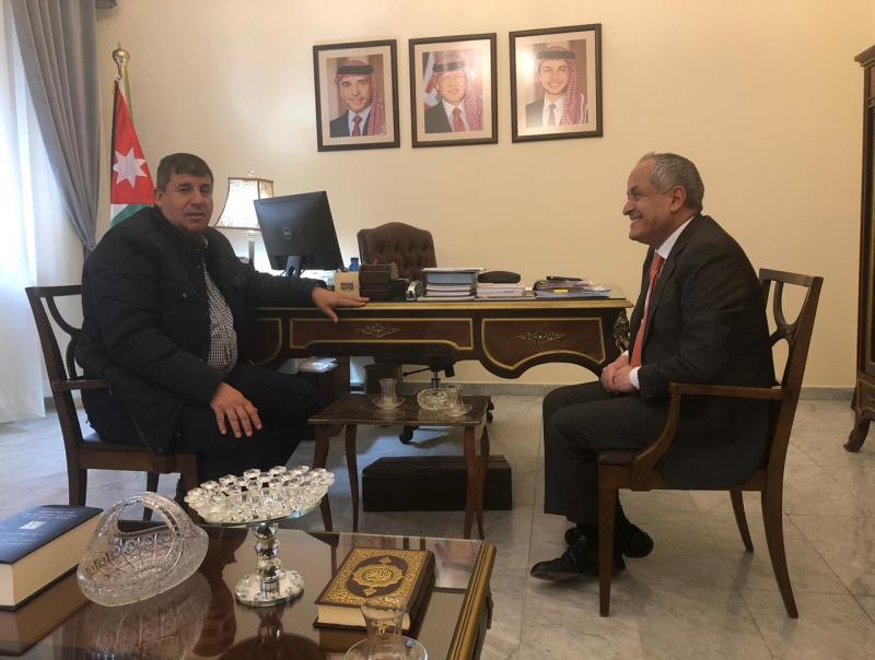 السعود يلتقي السفير الاردني في مصر لتسير قافلة مساعدات إنسانية لقطاع غزة