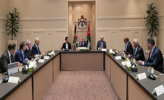 جلالة الملك عبدالله الثاني يلتقي ممثلين عن القطاع الخاص