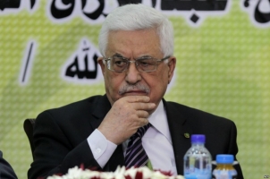 عباس لرايس: حماس غير مشاركة بالحكومة.. ومستعد للعودة للمفاوضات فورا