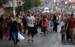 سكان غزة يأملون في أن تؤدي المفاوضات إلى إنهاء الحصار