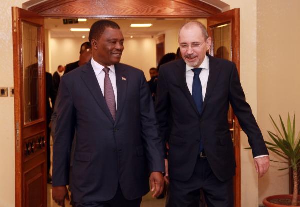 الصفدي يلتقي رئيس الجمعية الوطنية الكينية