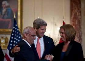 استئناف المفاوضات الفلسطينية الاسرائيلية اليوم برعاية امريكية