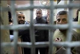 السلطة الفلسطينية تلمح بتعليق الانضمام للمنظمات والمعاهدات الدولية