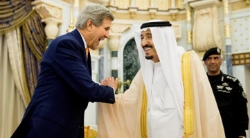 كيري يلتقي الملك سلمان ووزراء خليجيين في محادثات حول اليمن