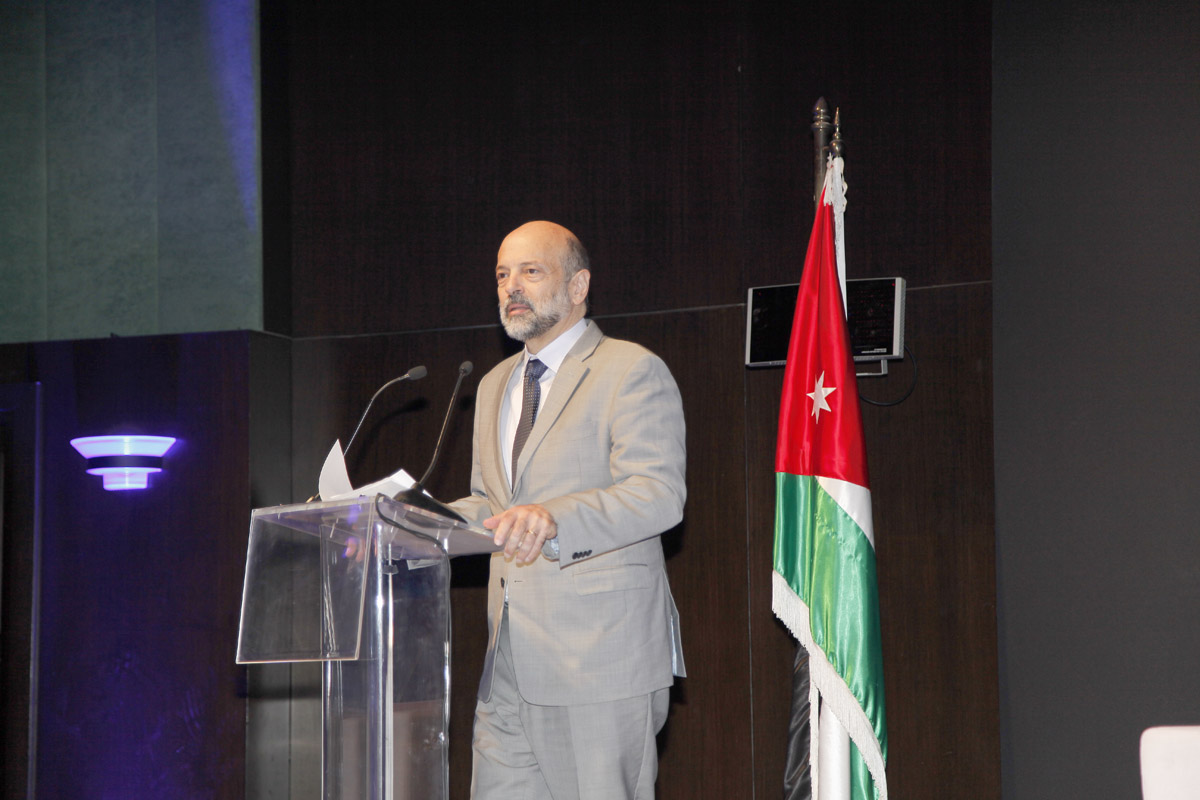 مندوباً عن سمو ولي العهد الرزاز يفتتح أول منتدى رقمي في منطقة الشرق الاوسط