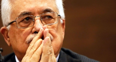 خبراء: عباس لا يستطيع منع الهجمات ضد الاحتلال والهجوم الاسرائيلي عليه “دعاية اعلامية”