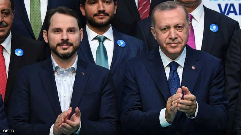 أردوغان يجرد الجيش من “استقلاليته”.. ويمنح صهره منصبا جديدا