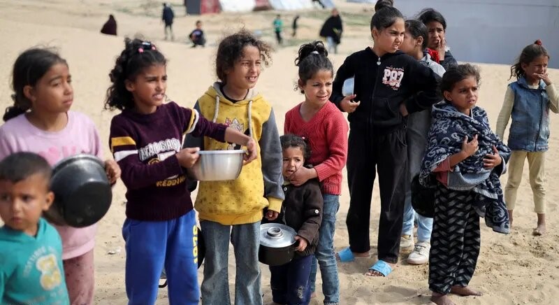 غزة.. تسجيل 10 أطفال “ماتوا جوعا”