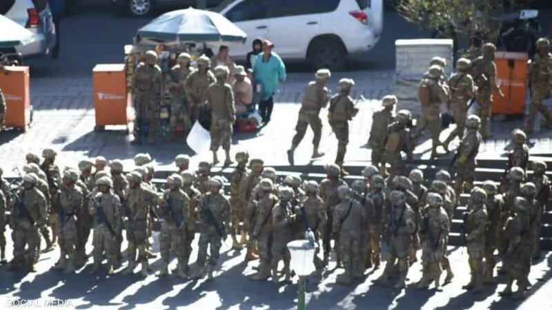 الجيش يقتحم القصر الرئاسي في بوليفيا وسط حديث عن انقلاب