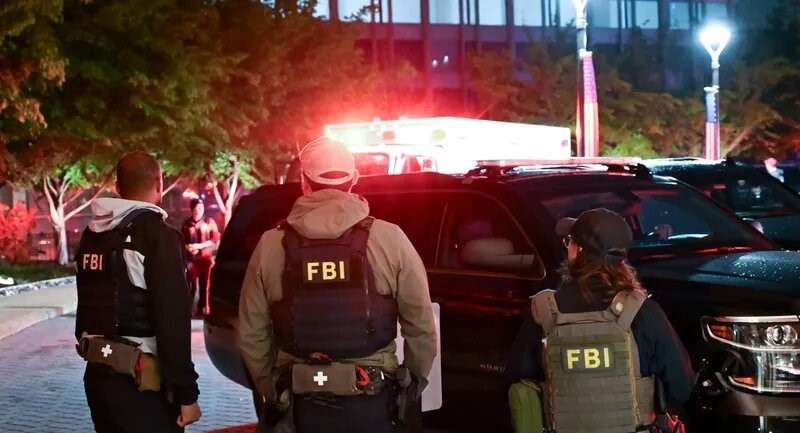 إصابة ضابط خلال إطلاق النار بحفل عشاء مراسلي البيت الأبيض