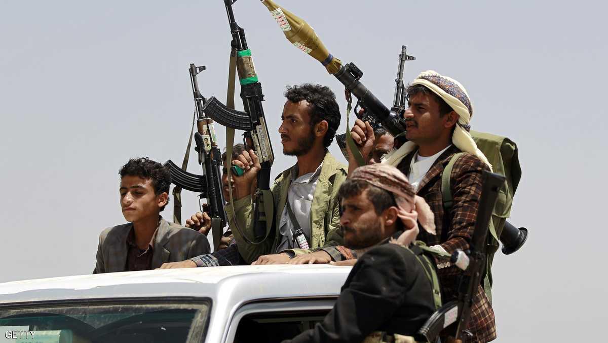 صالح والحوثي يحشدان في صنعاء بعد اشتباكات دامية بينهما