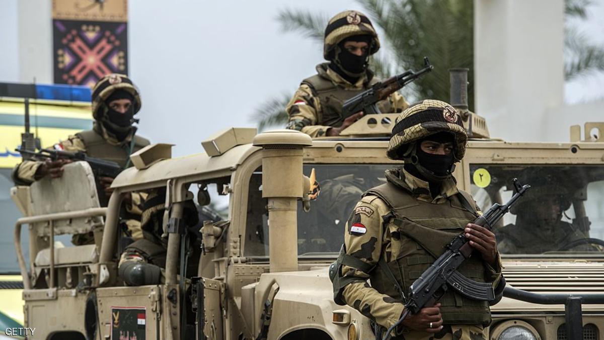 مقتل إرهابيين في مداهمات للجيش المصري بسيناء