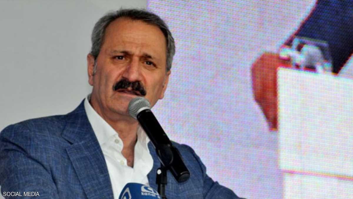 وزير تركي متهم بانتهاك الحظر الأميركي على إيران