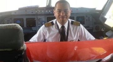 الطائرة المصرية المنكوبة أبلغت عن تغيير درجة حرارة نافذة القيادة