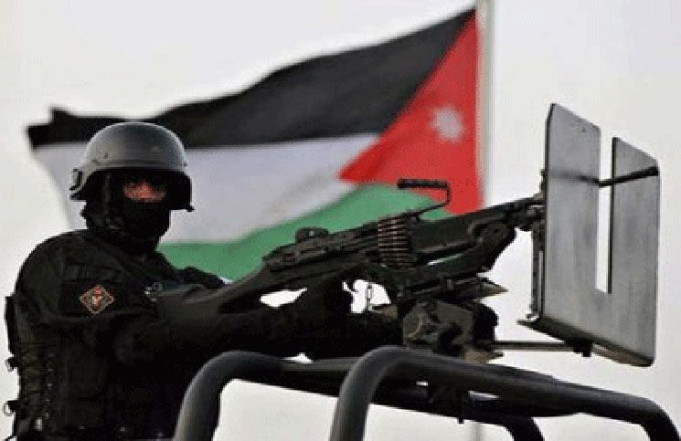 ضابط أردني: عشرات الآلاف فروا من معارك درعا إلى الشريط الحدودي مع الأردن