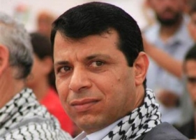 دحلان يدين العنف في مخيم المية مية ويحذر من اكاذيب عباس