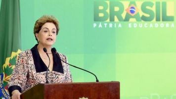 فضيحة تهز الحكومة المؤقتة في البرازيل وتكشف دوافع إبعاد روسيف عن الحكم