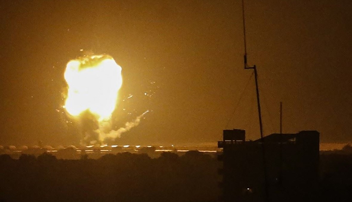 طيران الإحتلال الإسرائيلي يشن غارات على قطاع غزة
