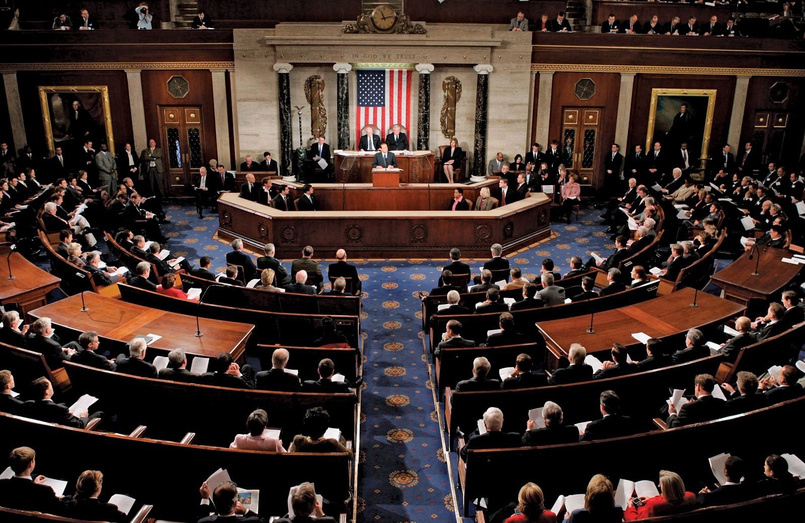 مجلس النواب الأمريكى يصوت خلال أيام على عقوبات ضد إيران وحزب الله
