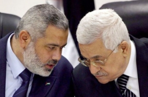 “حماس”: إرجاء المصالحة شهر آخر نتيجة القلق من مفاوضات عباس