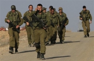 إسرائيل توعز للجيش بالاستعداد لتوسيع العملية ضد غزة بحال رفضت حماس مقترح التهدئة