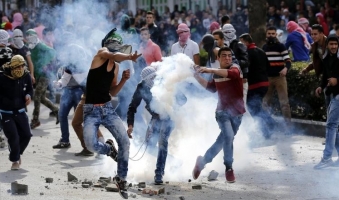 إسرائيل توسع دائرة الاعدامات ضد الفلسطينيين لوقف الهبة