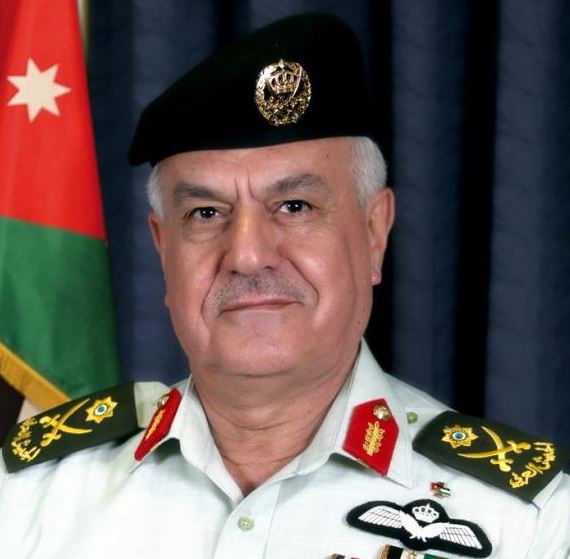 رئيس هيئة الأركان يوجه رسالة لنشامى ونشميات القوات المسلحة