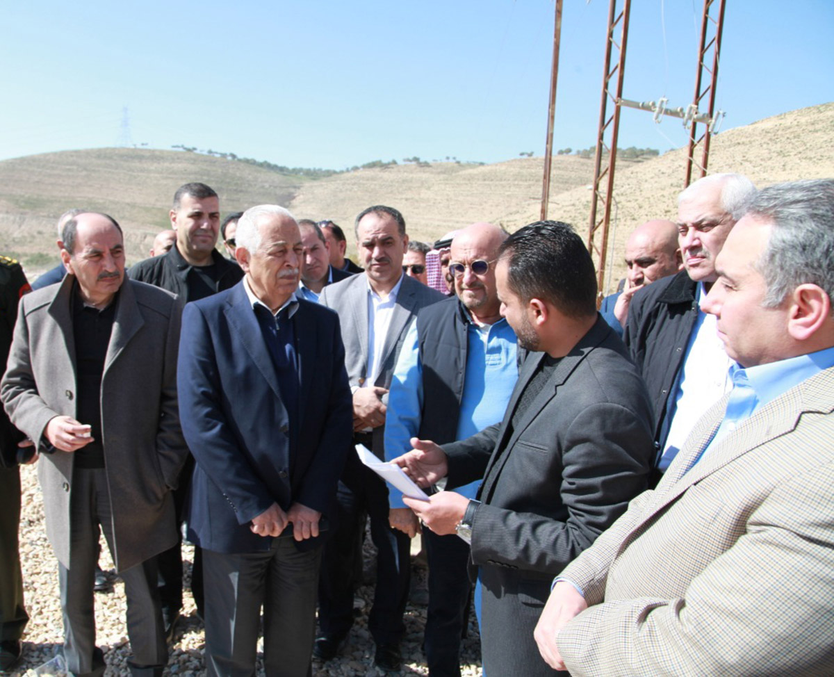 العيسوي وفريق وزاري يتفقدون مشاريع تنموية وخدمية في ذيبان