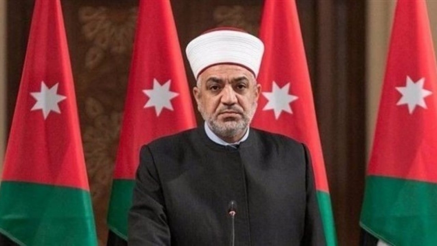 الأوقاف:من يخرج من بيته دون سبب وينقل العدوى للاخرين آثم