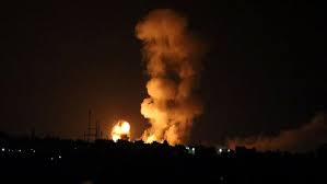 بعد سقوط صاروخ في “صوفا”.. طائرات الاحتلال تشن غارات على أراضٍ زراعية شرق رفح