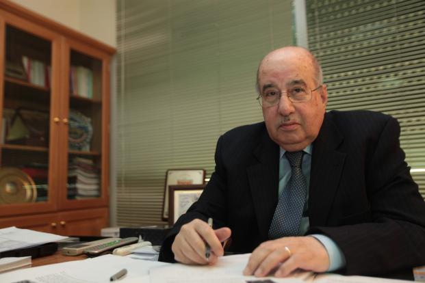 الزعنون يطالب الاتحاد البرلماني العربي باتخاذ مواقف عملية لمواجهة “صفقة ترامب”