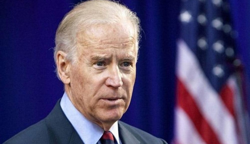 بايدن يبدأ في تشكيل فريق انتقالي للبيت الأبيض