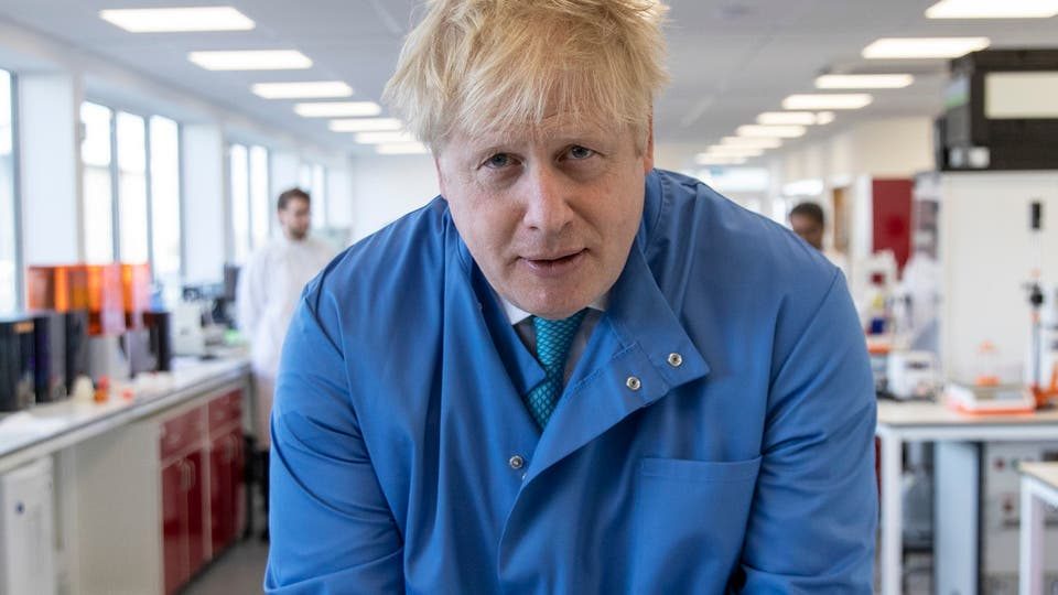 نقل رئيس وزراء بريطانيا جونسون إلى غرفة العناية المركزة