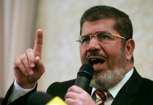 مرسي يعنف شقيقه الأكبر بعد كشف أسراره