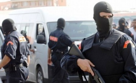 المغرب يعلن تفكيك “خلية إرهابية” 