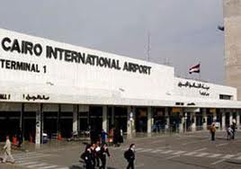 طائرة “حربية” إسرائيلية تقل 4 مسئولين تصل مطار القاهرة
