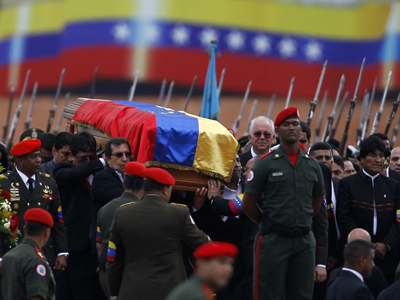 الحكومة الفنزويلية تعدل عن تحنيط جثمان تشافيز 