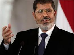 الرئيس المصري يقول إنه سيجري تعديلا وزاريا