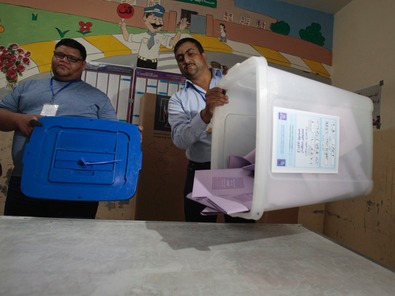 انتخابات العراق.. بدء الفرز والائتلاف يصفها بـ”المهزلة”