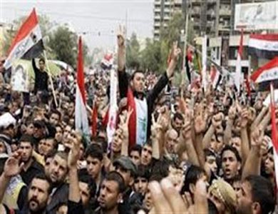 قتلى وجرحى باشتباكات بين الجيش العراقي ومتظاهرين شمال بغداد