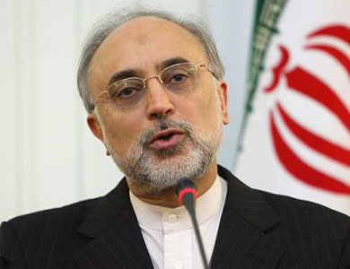 إيران تحث أمير قطر الجديد على مراجعة السياسات إزاء سوريا