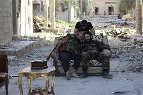 أكراد سورية يطردون المتشددين تمهيداً لإدارات محلية
