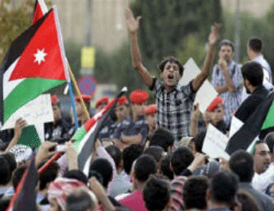 خبراء: توجه الأردن لرفع أسعار الطاقة ينذر بغضب شعبي عارم