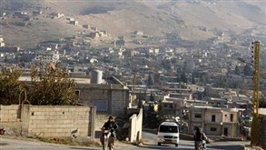 9 قتلى و9 جرحى بغارة سورية على بلدة لبنانية