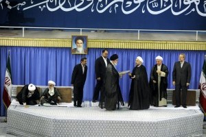 روحاني في خطاب تنصيبه: سأرفع العقوبات الظالمة عن إيران 