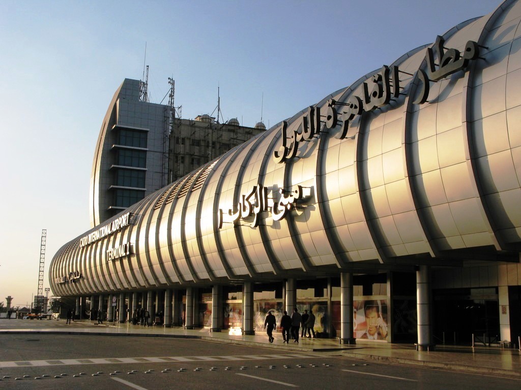 رفع حالة الطوارئ بمطار القاهرة اليوم